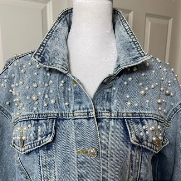 Pearl Embellished Denim Jean Jacket Button Front Long Sleeve Light Blue Wash - Picture 3 of 16